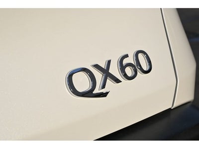 2024 INFINITI QX60 LUXE