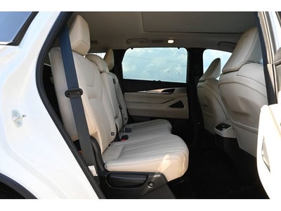 2024 INFINITI QX60 LUXE