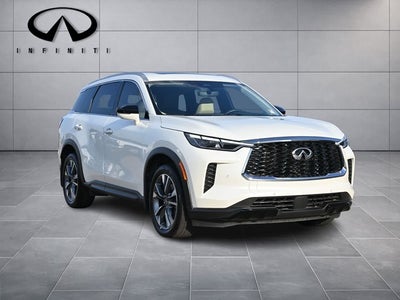 2024 INFINITI QX60 LUXE