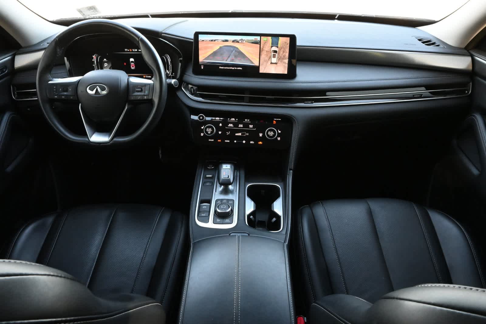 2024 INFINITI QX60 LUXE