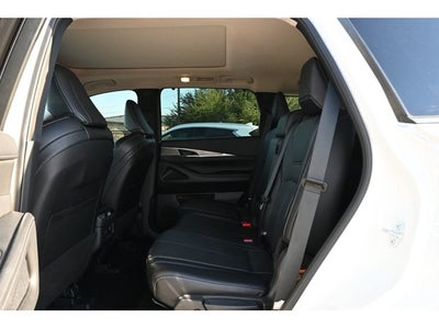 2024 INFINITI QX60 LUXE