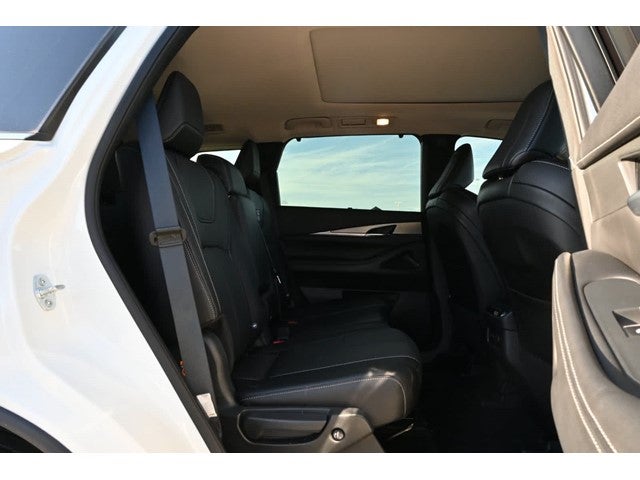 2024 INFINITI QX60 LUXE