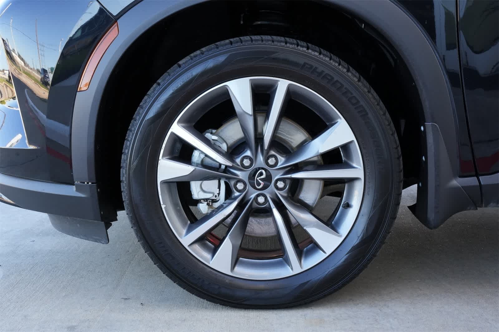 2023 INFINITI QX60 LUXE FWD