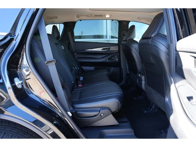 2023 INFINITI QX60 LUXE FWD