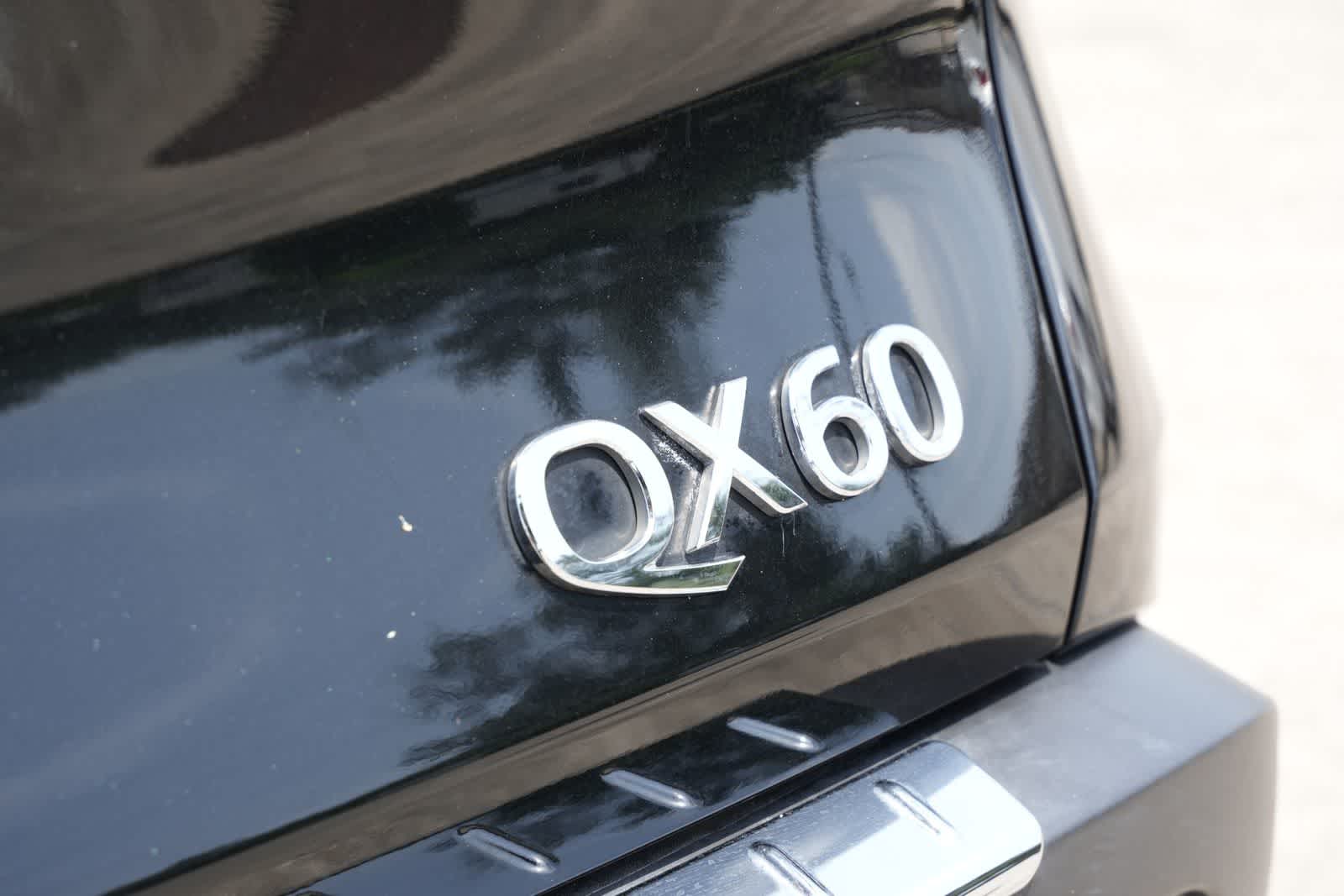 2023 INFINITI QX60 LUXE
