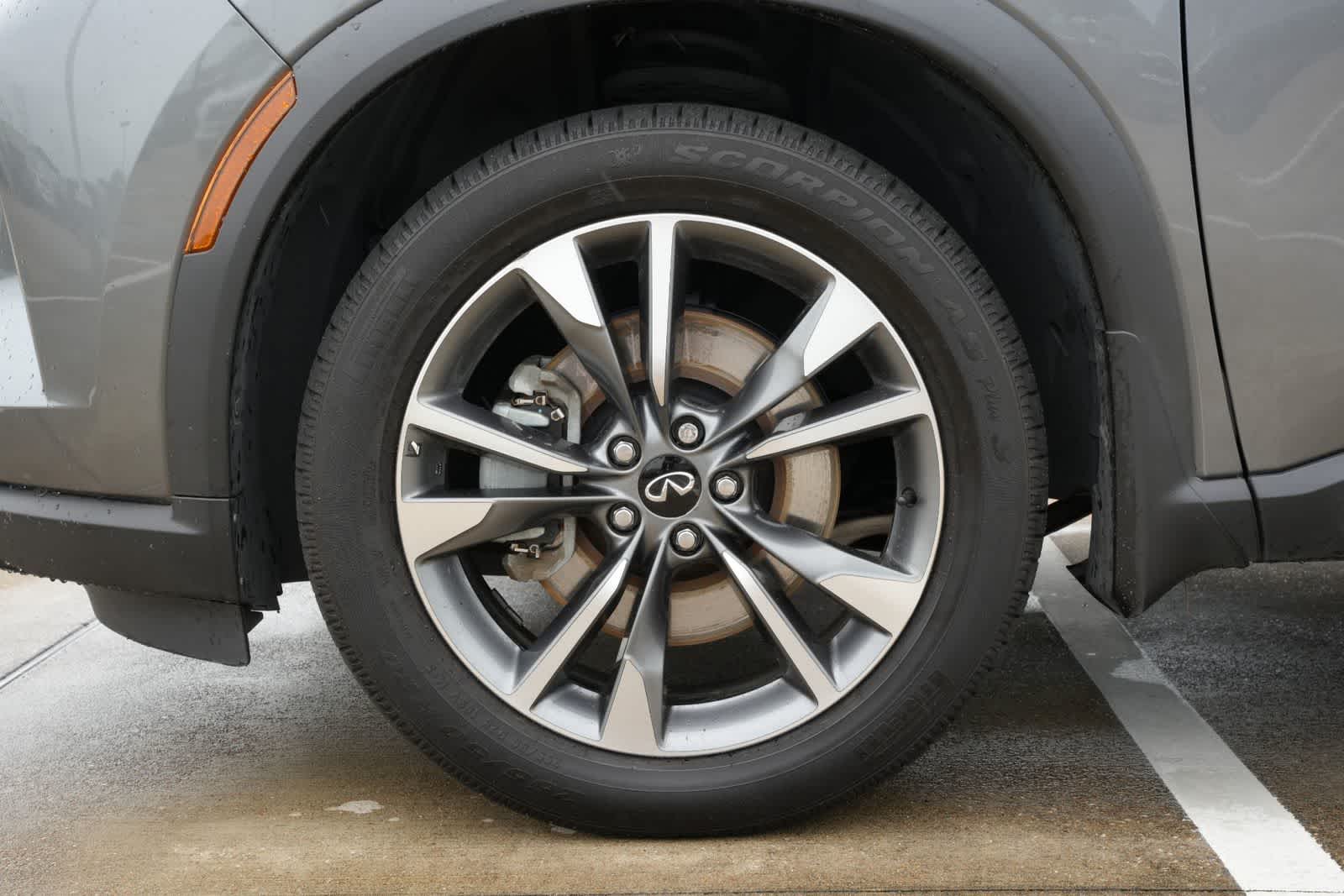 2023 INFINITI QX60 LUXE