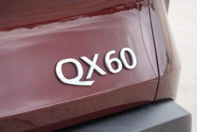 2022 INFINITI QX60 LUXE