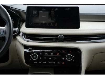 2022 INFINITI QX60 LUXE