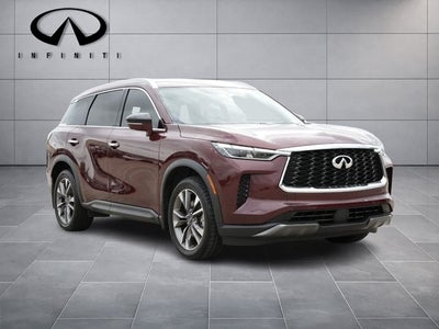 2022 INFINITI QX60 LUXE