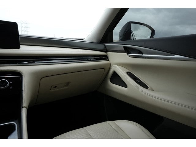 2022 INFINITI QX60 LUXE
