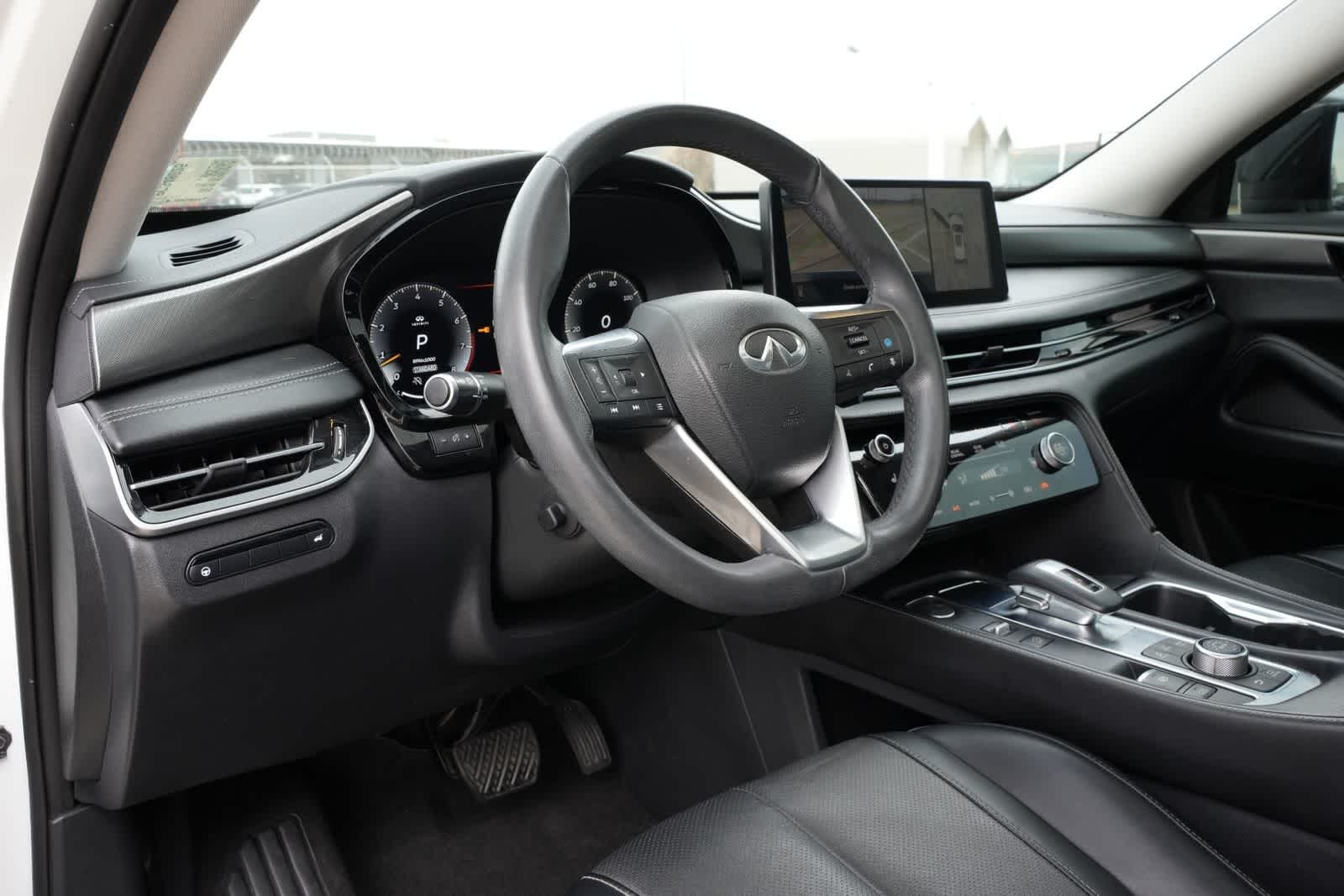 2023 INFINITI QX60 LUXE