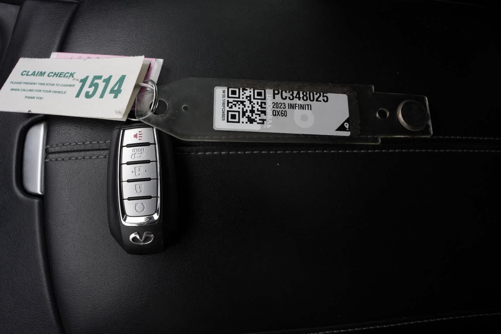 2023 INFINITI QX60 LUXE