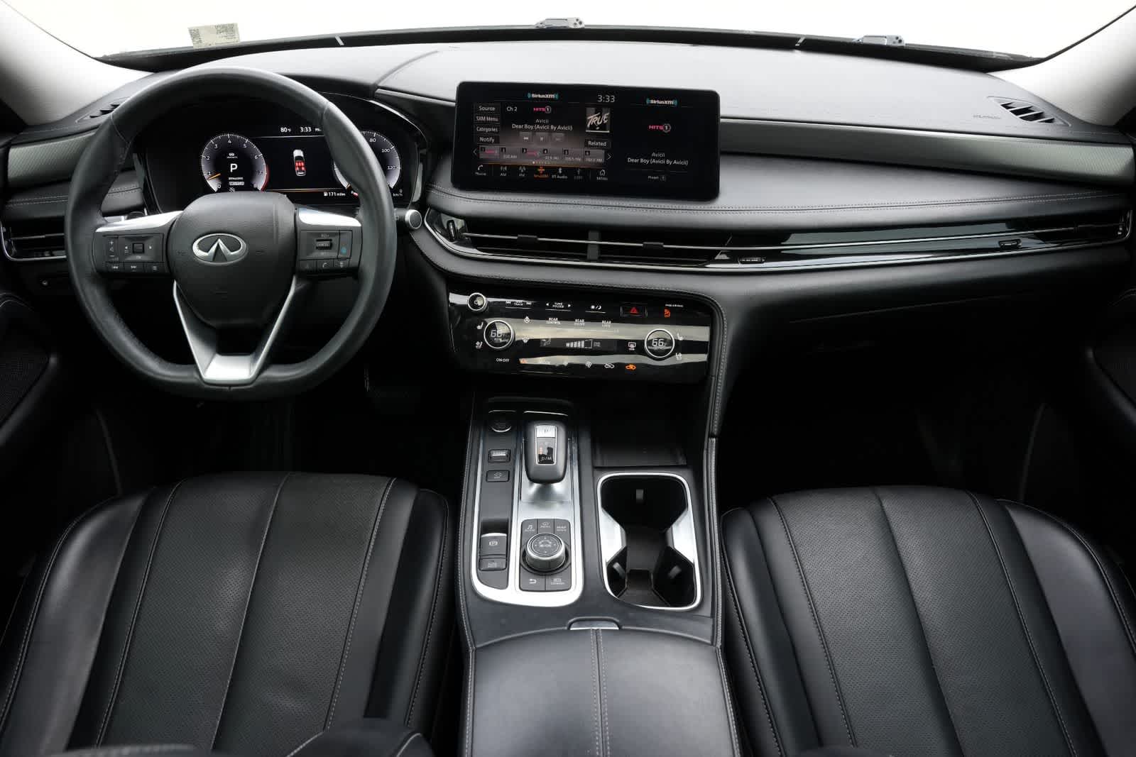 2023 INFINITI QX60 LUXE