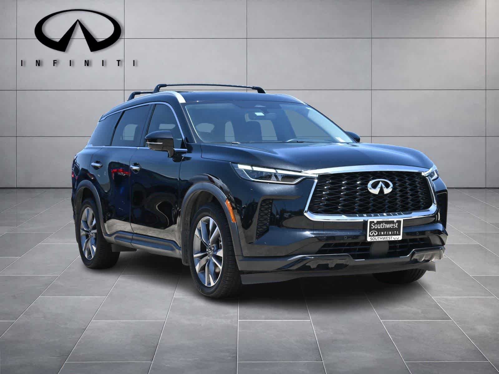 2023 INFINITI QX60 LUXE