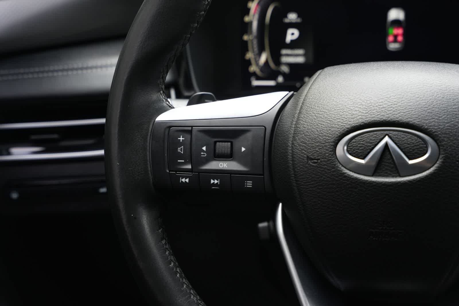 2023 INFINITI QX60 LUXE