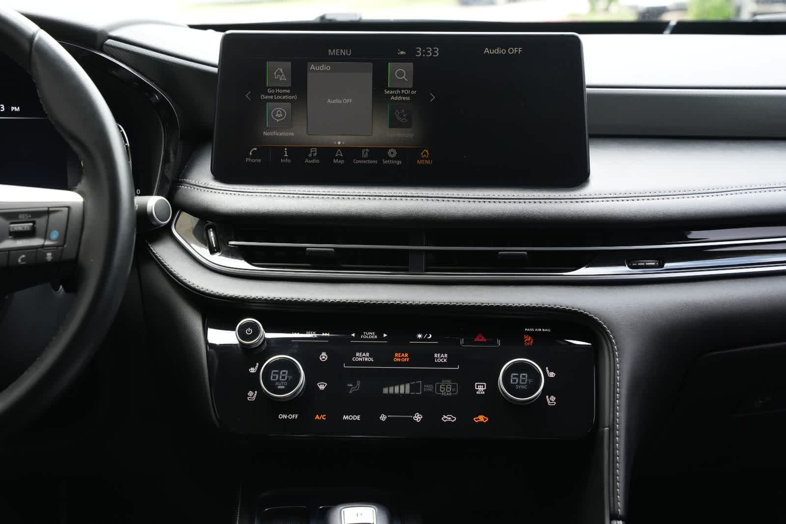 2023 INFINITI QX60 LUXE