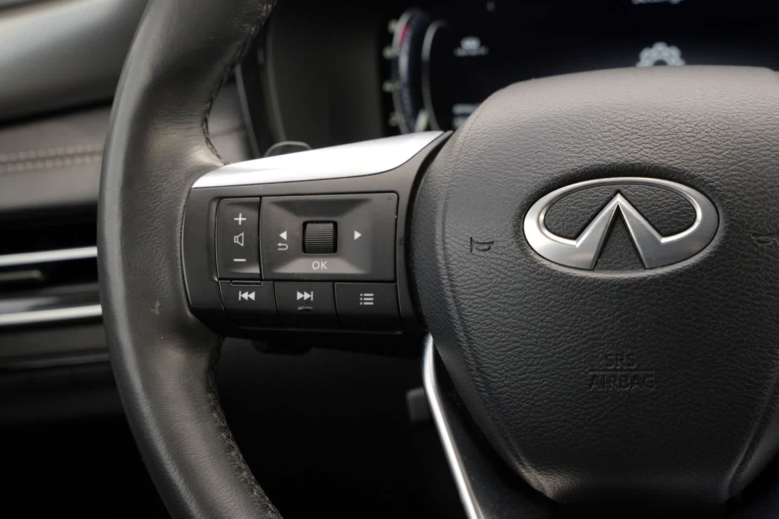 2024 INFINITI QX60 LUXE