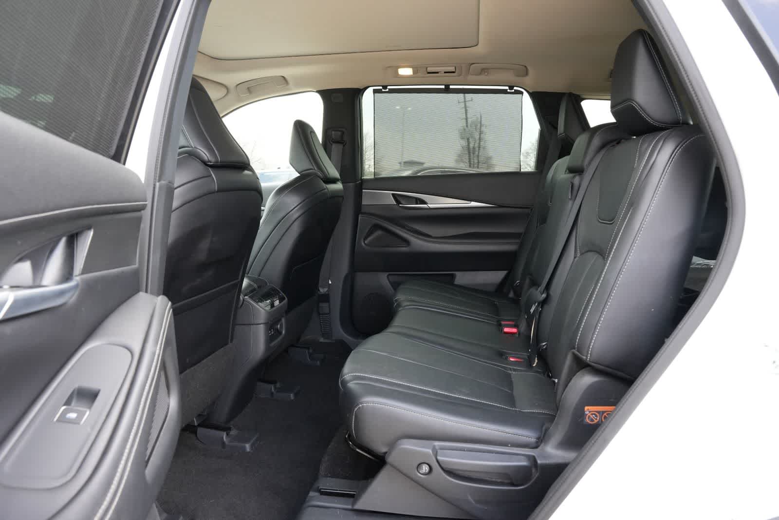 2024 INFINITI QX60 LUXE