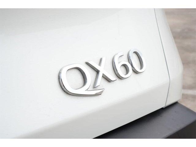 2024 INFINITI QX60 LUXE