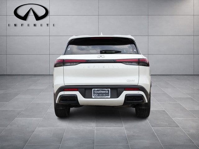2024 INFINITI QX60 LUXE