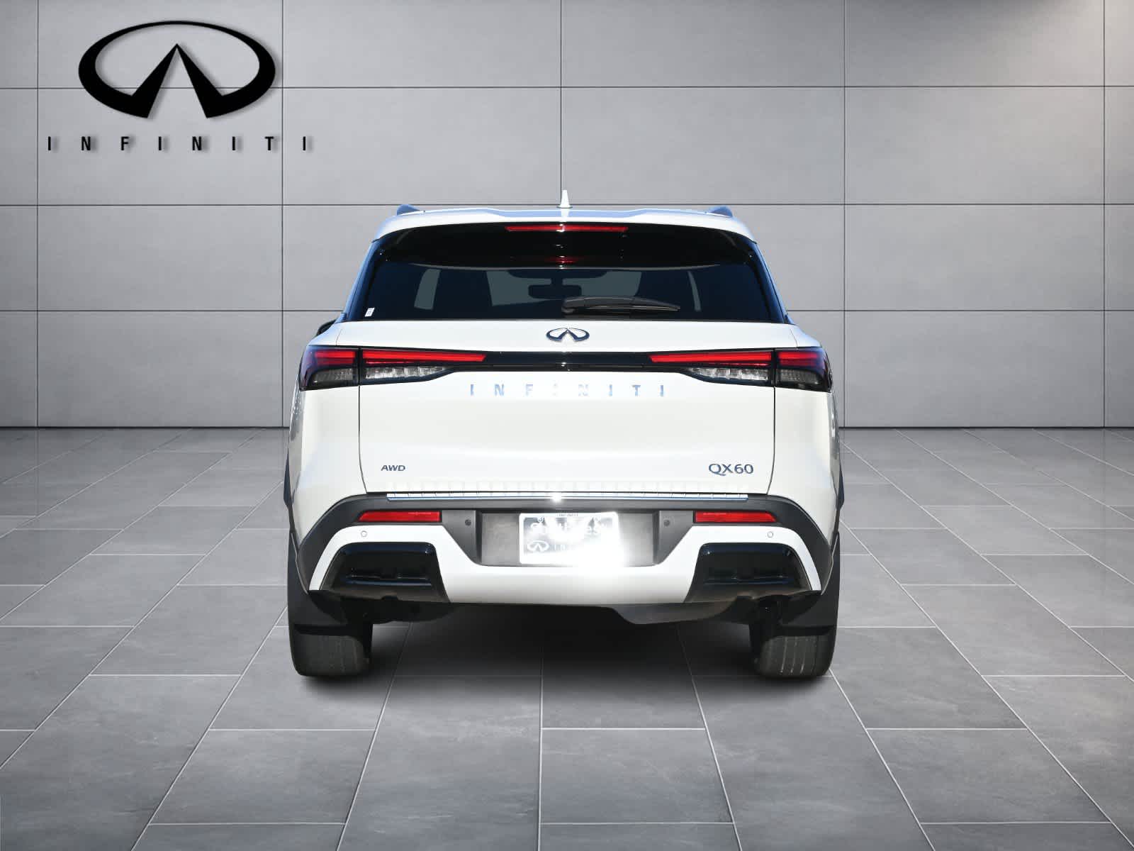 2023 INFINITI QX60 LUXE