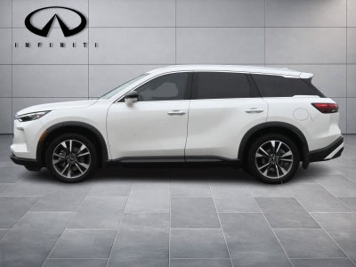 2023 INFINITI QX60 LUXE