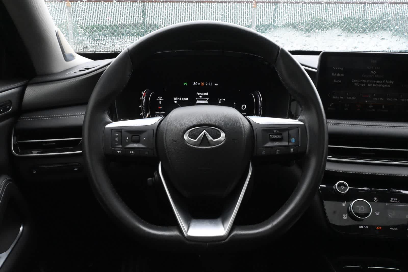 2023 INFINITI QX60 LUXE