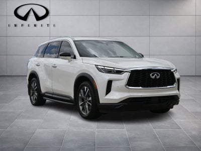 2023 INFINITI QX60 LUXE
