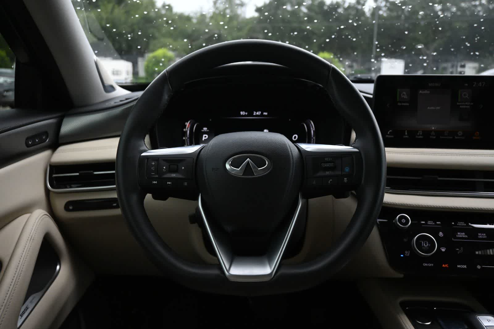 2023 INFINITI QX60 LUXE