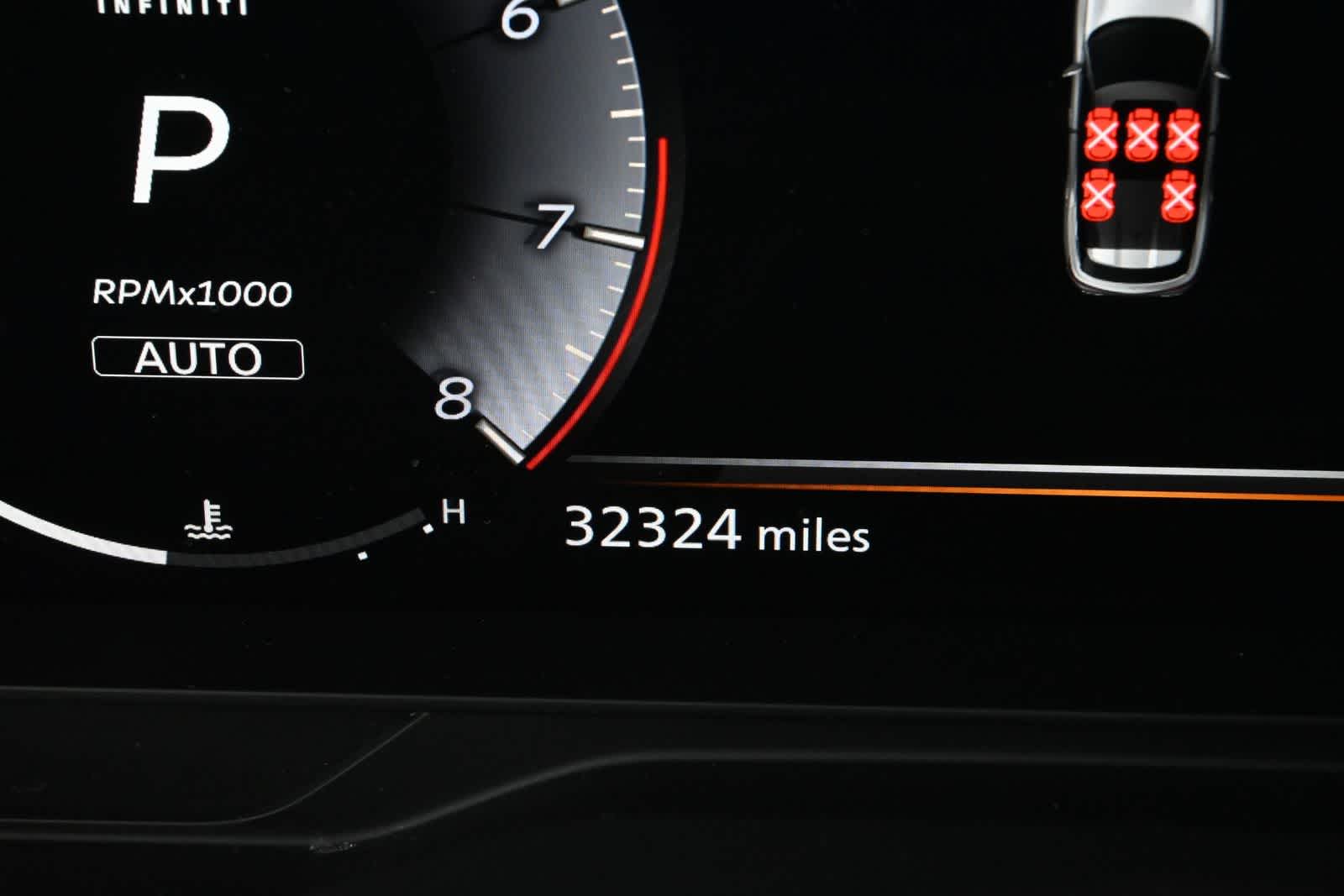 2023 INFINITI QX60 LUXE
