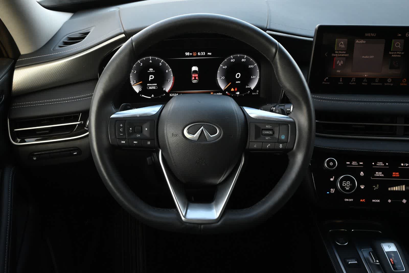2023 INFINITI QX60 LUXE