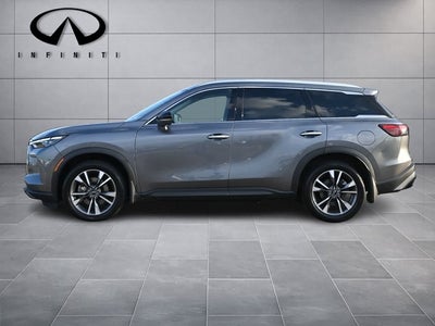 2023 INFINITI QX60 LUXE