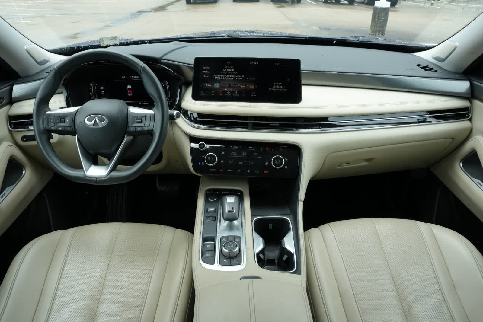 2023 INFINITI QX60 LUXE