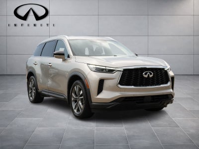 2023 INFINITI QX60 LUXE