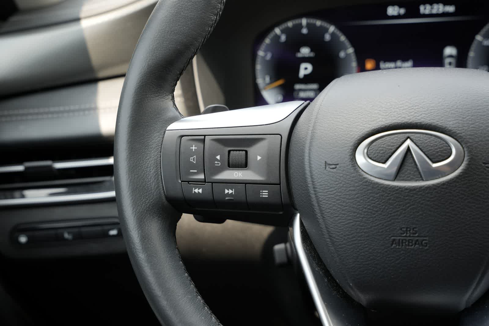 2024 INFINITI QX60 LUXE