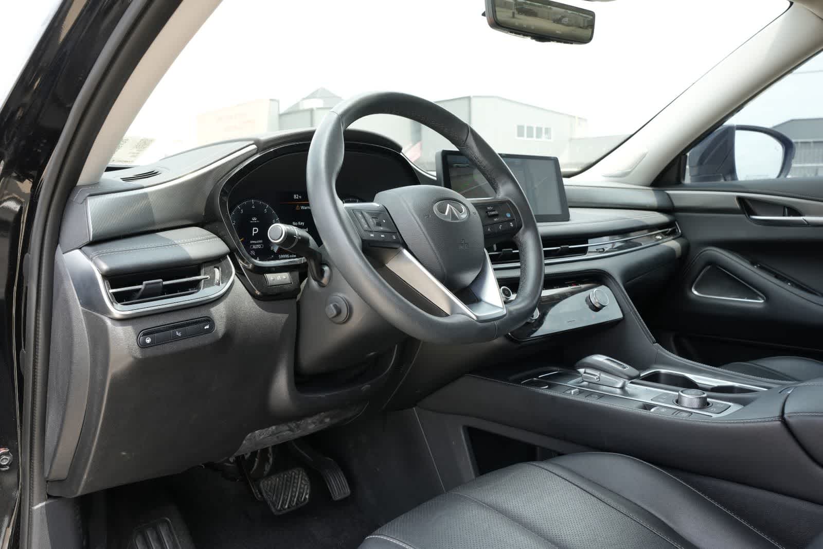 2024 INFINITI QX60 LUXE
