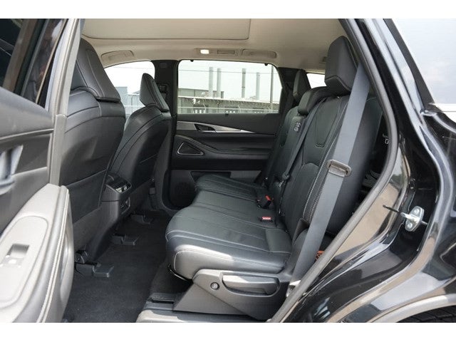 2024 INFINITI QX60 LUXE