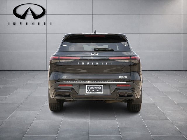 2024 INFINITI QX60 LUXE