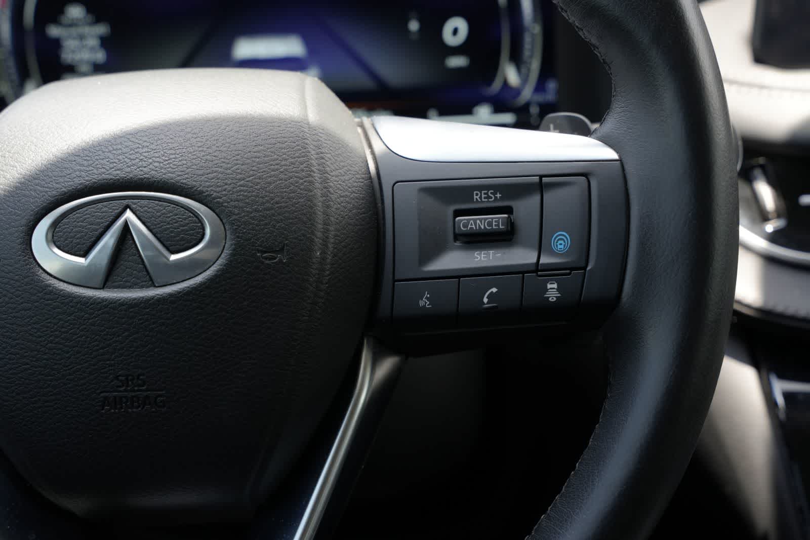 2024 INFINITI QX60 LUXE