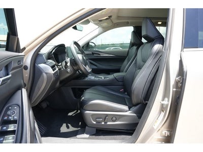 2024 INFINITI QX60 LUXE