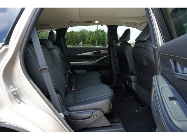 2024 INFINITI QX60 LUXE