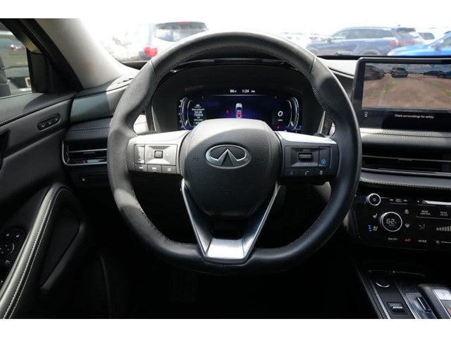 2024 INFINITI QX60 LUXE