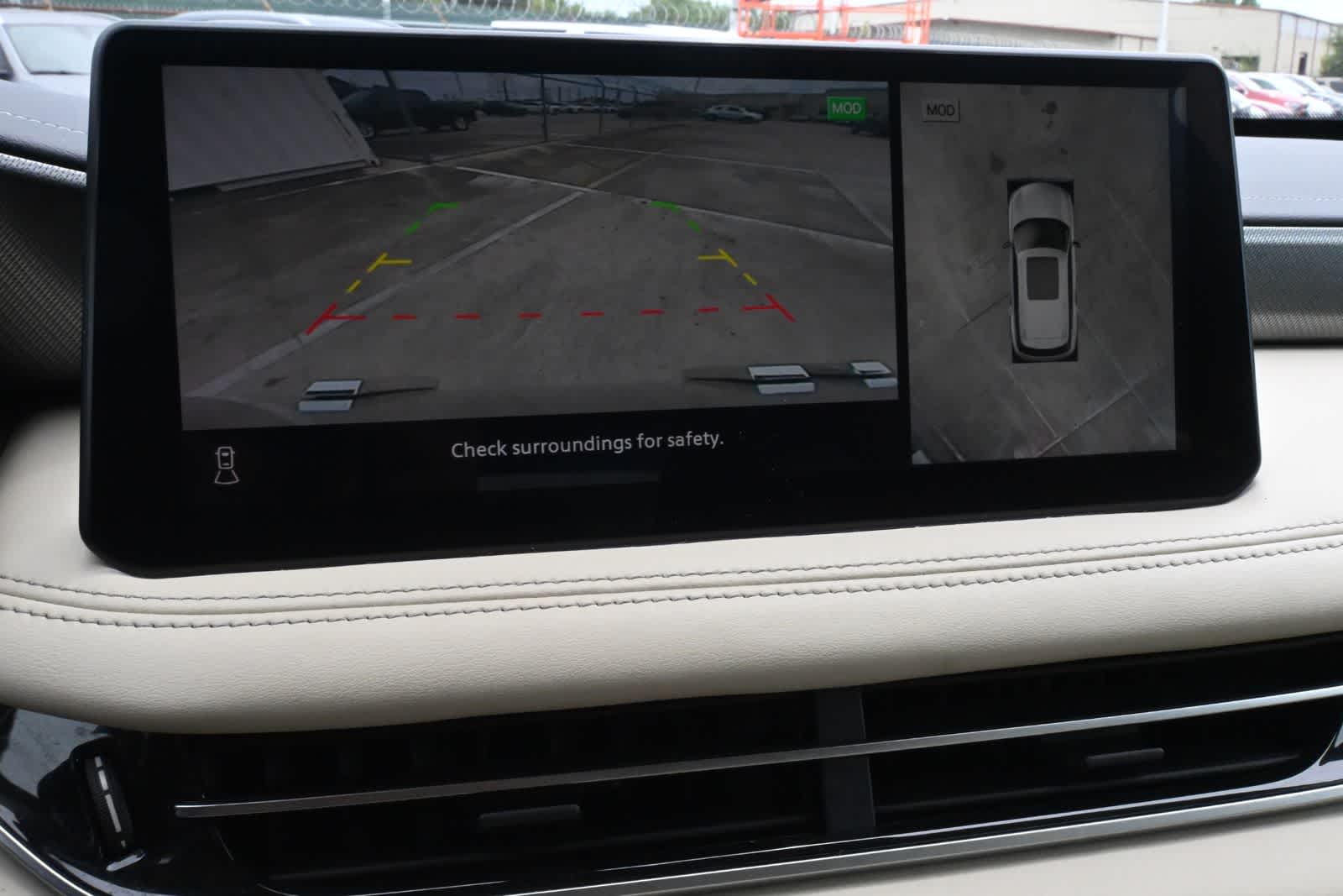 2023 INFINITI QX60 LUXE