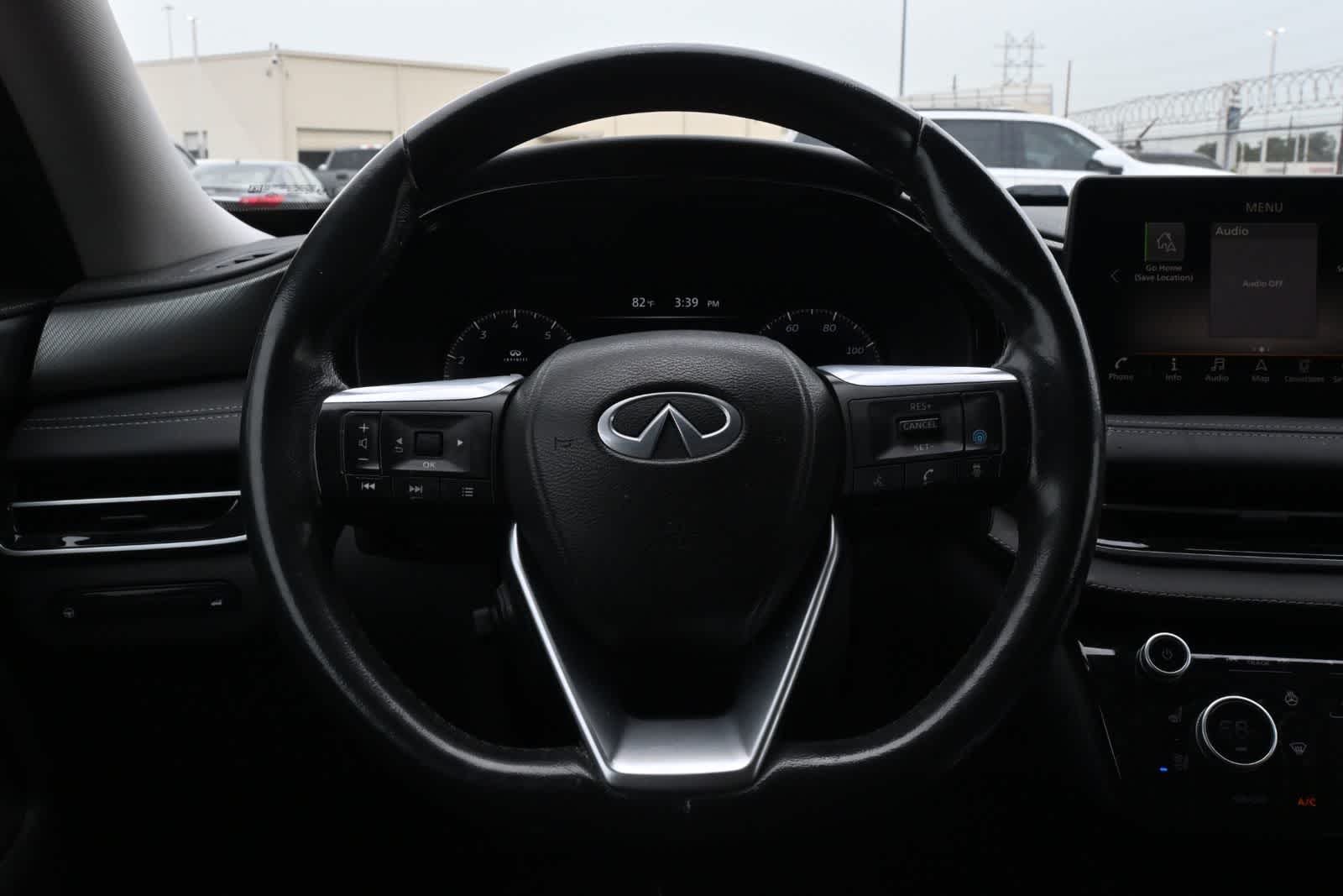 2023 INFINITI QX60 LUXE