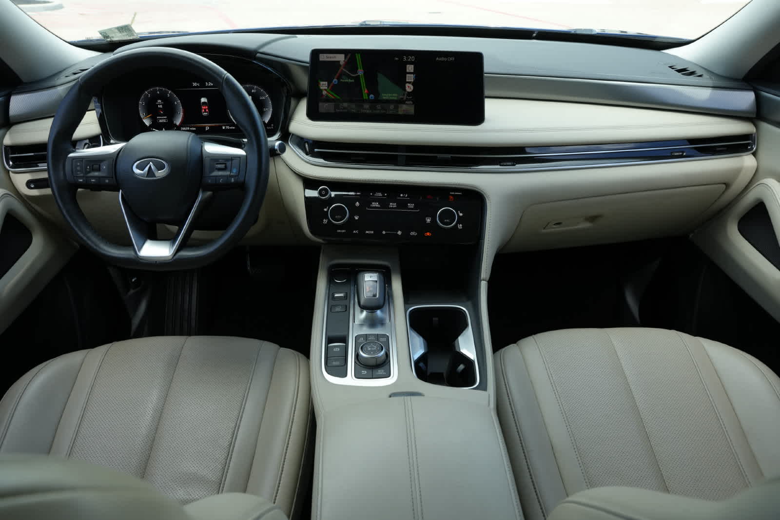 2023 INFINITI QX60 LUXE