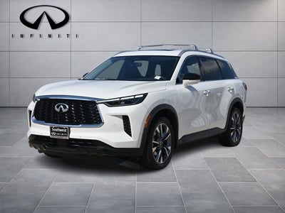 2023 INFINITI QX60 LUXE