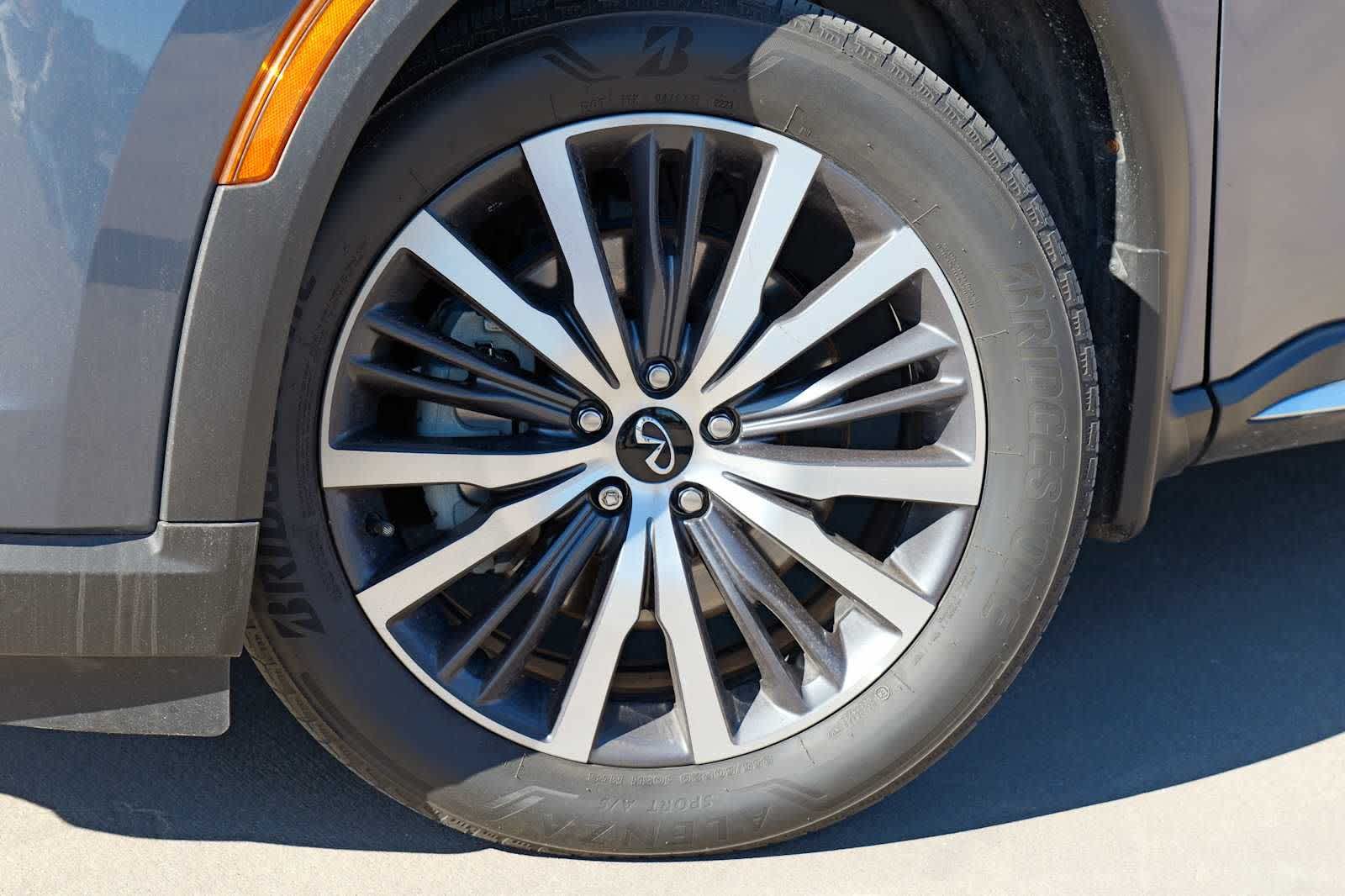 2023 INFINITI QX60 SENSORY