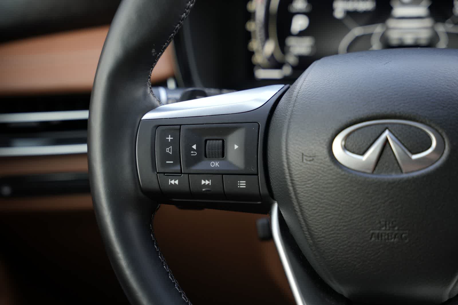 2023 INFINITI QX60 SENSORY