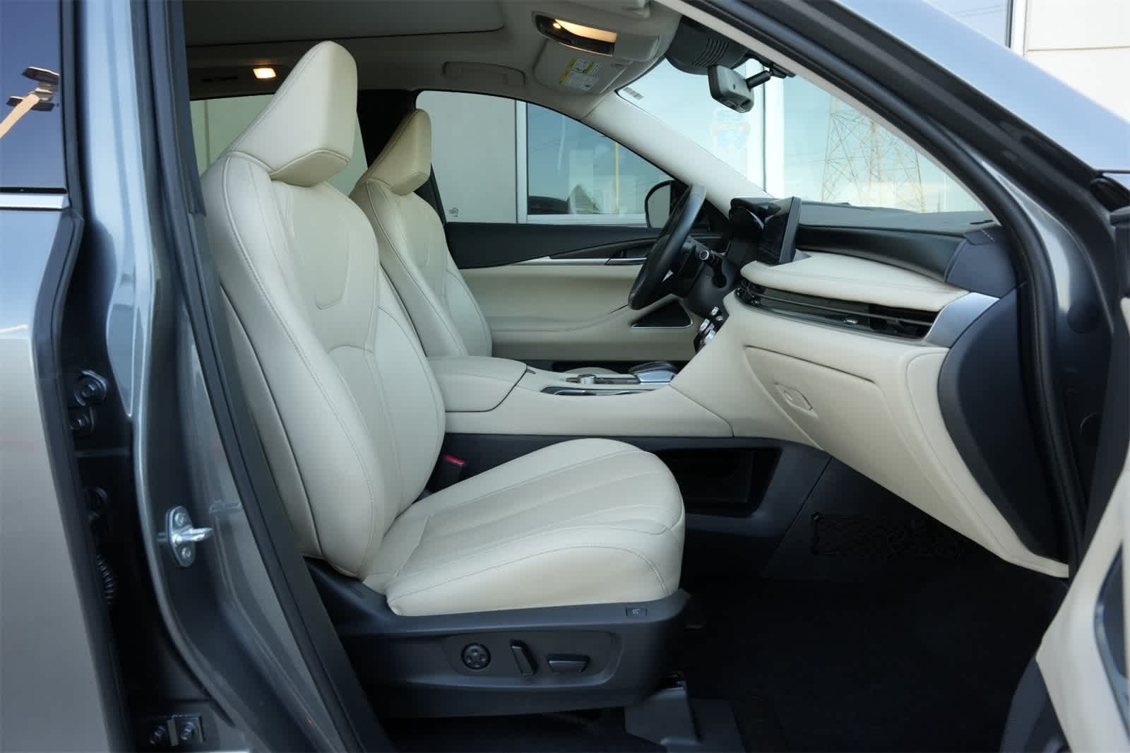 2022 INFINITI QX60 SENSORY