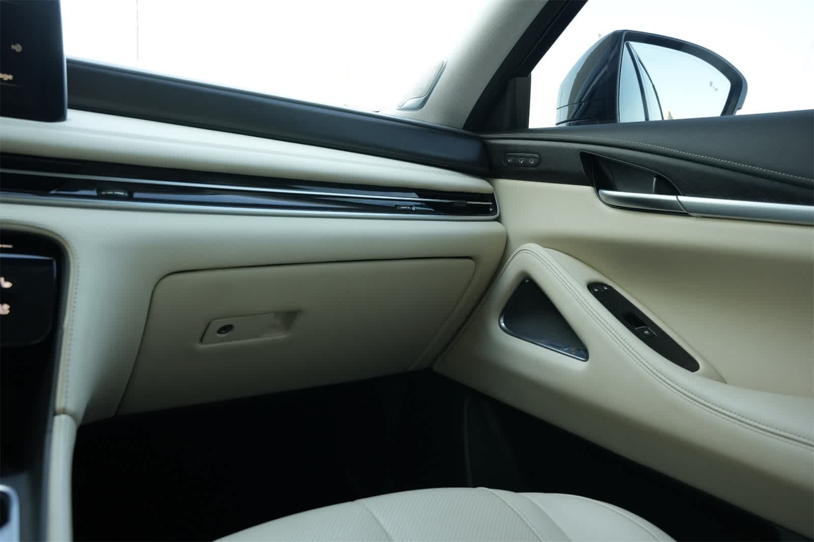 2022 INFINITI QX60 SENSORY